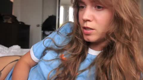 Lia online show from January 2025 07:17:02 AM