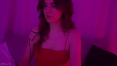 Snapshot of _sensualia_ chatting on November 2025 07:49:02 PM Lia online show from November 2025 07:49:02 PM