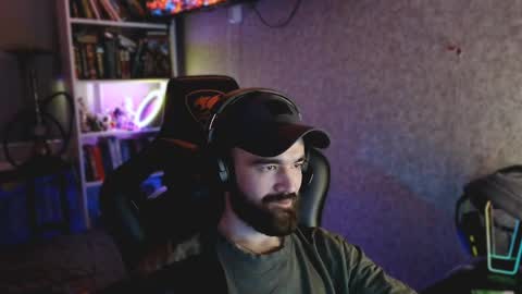 Ask me online show from April 2026 10:00:02 PM