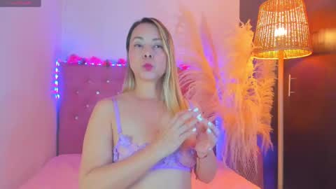 _sexbunny_ online show from June 2026 07:10:01 AM