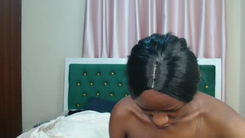 Snapshot of _sexy_cherry chatting on September 2025 06:52:02 PM Cherry online show from September 2025 06:52:02 PM