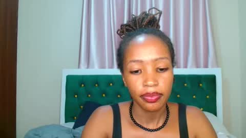 Snapshot of _sexy_cherry chatting on September 2025 10:12:02 PM Cherry online show from September 2025 10:12:02 PM