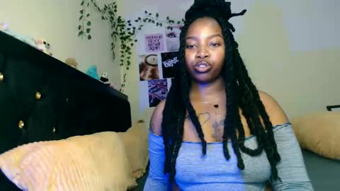 _sexysquirter online show from April 2026 06:44:02 PM