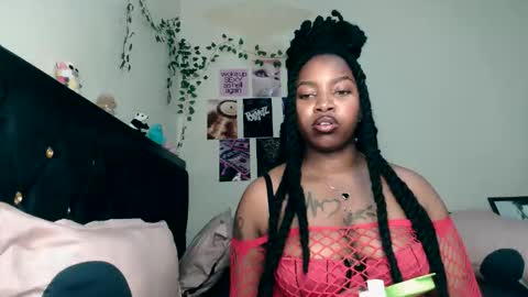 _sexysquirter online show from April 2026 08:48:02 PM