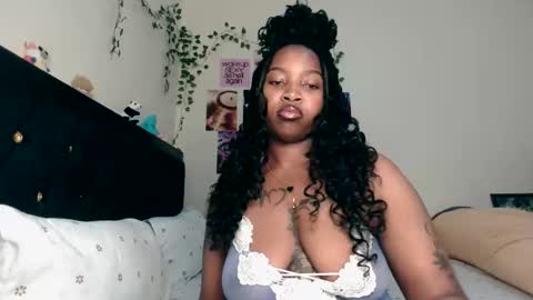 _sexysquirter online show from May 2026 10:05:02 PM