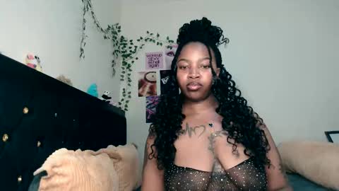 _sexysquirter online show from May 2026 12:07:01 AM