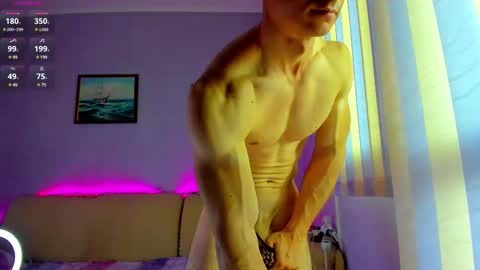 Snapshot of _shestifold chatting on February 2025 11:47:02 AM Nik online show from February 2025 11:47:02 AM