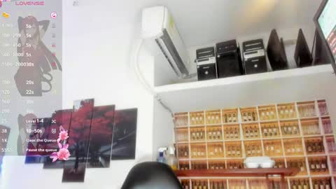Snapshot of _shirleyy_ chatting on May 2026 06:57:02 PM Shirley online show from May 2026 06:57:02 PM