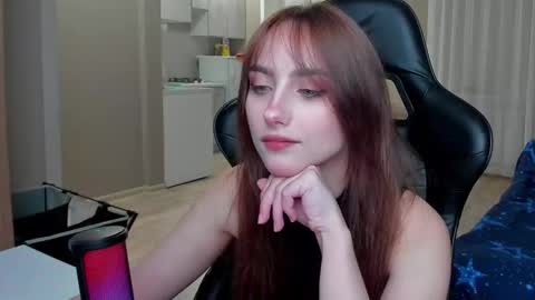 _silverdream online show from September 2025 07:30:02 PM