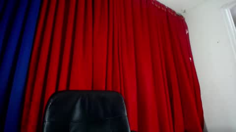 _skyleer_ online show from January 2026 01:08:02 AM