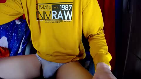 _skyleer_ online show from March 2026 12:15:01 AM