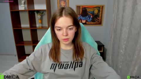Skyler online show from March 2025 04:57:01 PM