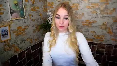 Snapshot of _snow_queen__ chatting on February 2025 05:21:01 PM Rachel online show from February 2025 05:21:01 PM