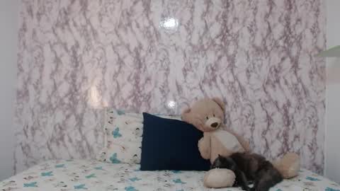 Sofia Parker online show from February 2025 08:17:01 AM