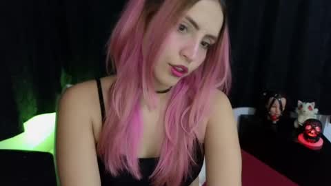 Sofia online show from February 2025 10:40:02 PM