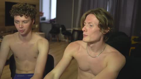 OLIVERpvt is open online show from January 2025 06:09:02 AM