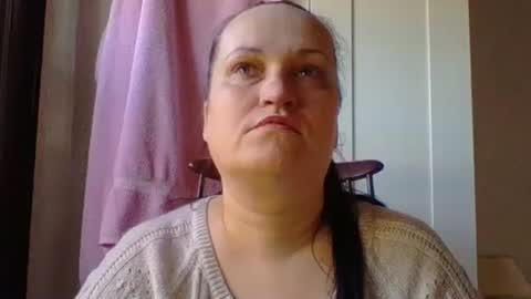 Snapshot of _squirty_pussyyy_ chatting on February 2025 01:10:02 PM Melisa online show from February 2025 01:10:02 PM