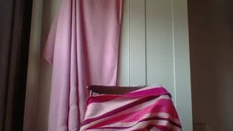 Snapshot of _squirty_pussyyy_ chatting on February 2025 01:00:02 PM Melisa online show from February 2025 01:00:02 PM