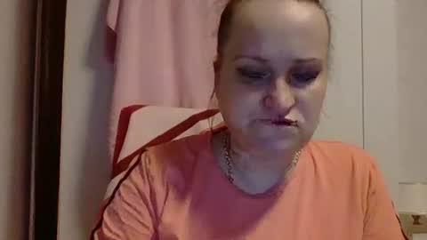 Snapshot of _squirty_pussyyy_ chatting on February 2025 07:46:01 PM Melisa online show from February 2025 07:46:01 PM