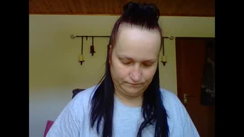 Snapshot of _squirty_pussyyy_ chatting on September 2025 08:13:02 AM Melisa online show from September 2025 08:13:02 AM