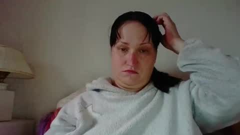 Snapshot of _squirty_pussyyy_ chatting on December 2025 10:21:02 AM Melisa online show from December 2025 10:21:02 AM