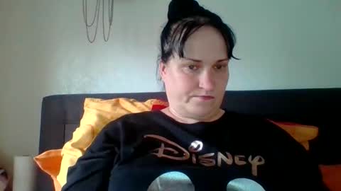 Melisa online show from June 2026 06:12:01 PM