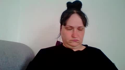 Melisa online show from July 2026 04:22:02 PM