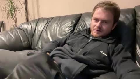 _stevie___ online show from November 2025 03:03:02 PM