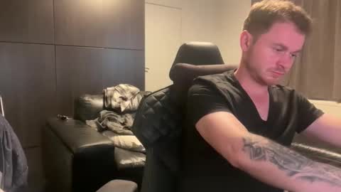 Snapshot of _stevie___ chatting on April 2026 08:25:02 PM _stevie___ online show from April 2026 08:25:02 PM