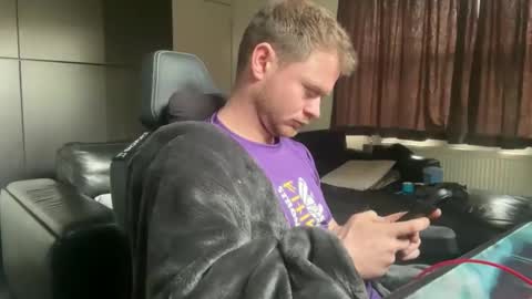 Snapshot of _stevie___ chatting on April 2026 03:17:02 PM _stevie___ online show from April 2026 03:17:02 PM