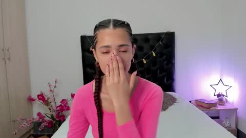 Sussi online show from February 2025 01:10:02 PM