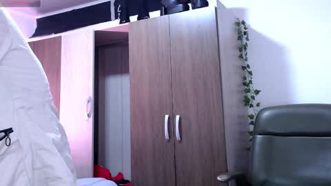 Snapshot of _svetlana_buenachica_ chatting on September 2025 02:57:01 AM _svetlana_buenachica_ online show from September 2025 02:57:01 AM