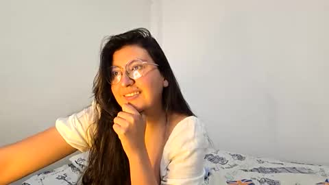 _sweet_melodyy online show from May 2026 07:21:02 PM