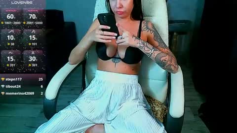 Milana   welcome to my world  online show from May 2026 05:43:01 PM