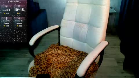 Milana   welcome to my world  online show from May 2026 10:12:02 AM