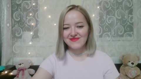 _sweet_smile_ online show from September 2025 08:19:01 PM