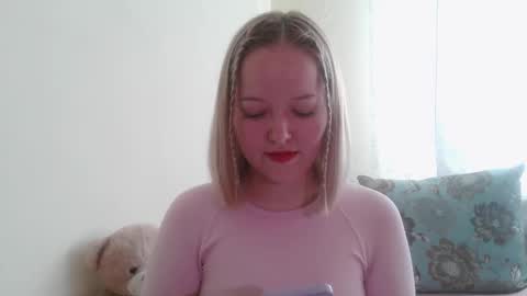 _sweet_smile_ online show from September 2025 09:36:02 AM