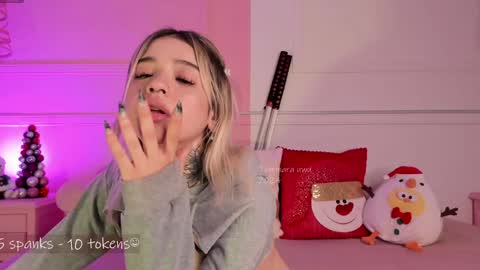 Snapshot of _tammarra_ chatting on December 2024 06:16:01 PM _tammarra_ online show from December 2024 06:16:01 PM