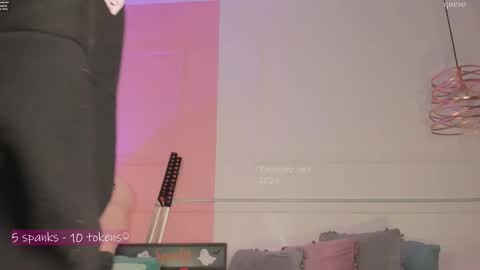 Snapshot of _tammarra_ chatting on October 2025 02:05:02 PM _tammarra_ online show from October 2025 02:05:02 PM