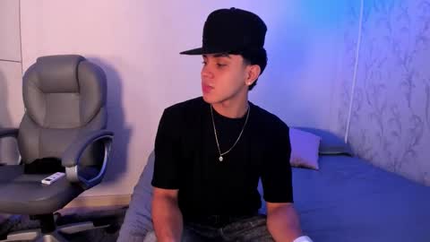 Snapshot of _taylorblack chatting on February 2026 11:36:02 AM _taylorblack online show from February 2026 11:36:02 AM