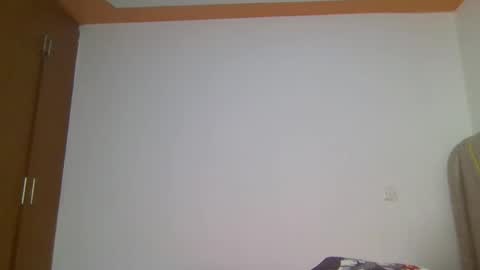 Snapshot of _tessy chatting on February 2026 07:06:02 AM TESSY online show from February 2026 07:06:02 AM