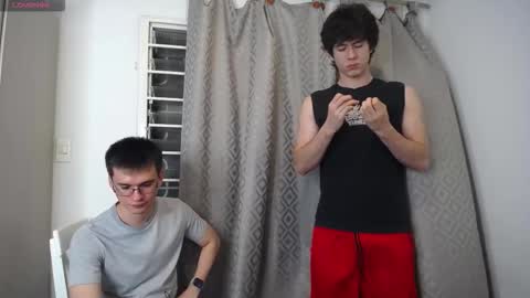 Scot y Patrick online show from September 2025 12:02:02 AM