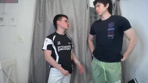 Scot y Patrick online show from October 2025 12:44:02 AM