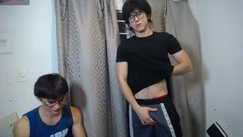 Scot y Patrick online show from July 2026 12:25:02 AM