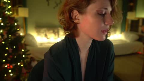 Snapshot of _the_sun_ chatting on December 2024 01:55:02 AM Evi online show from December 2024 01:55:02 AM