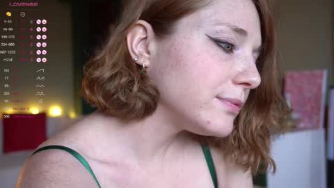 Snapshot of _the_sun_ chatting on February 2026 02:15:02 PM Evi online show from February 2026 02:15:02 PM