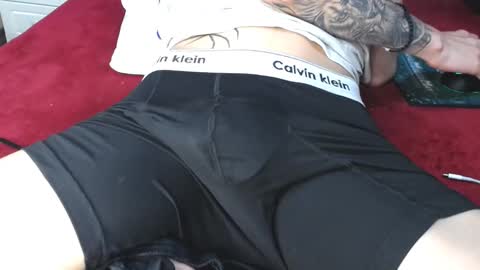 Snapshot of _thomas_hot_ chatting on February 2025 08:40:02 AM Thomas online show from February 2025 08:40:02 AM