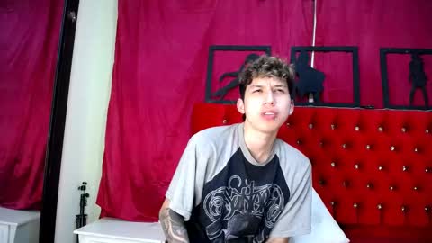 Snapshot of _thomas_hot_ chatting on February 2025 07:26:02 AM Thomas online show from February 2025 07:26:02 AM