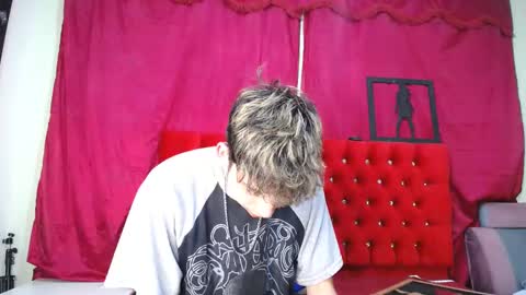 Snapshot of _thomas_hot_ chatting on March 2025 04:44:01 PM Thomas online show from March 2025 04:44:01 PM