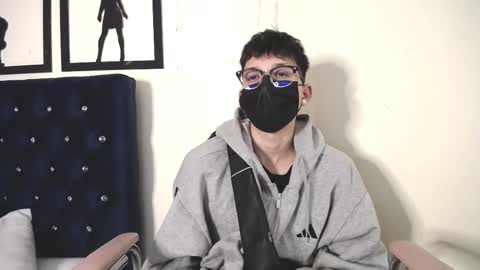 Snapshot of _thomas_hot_ chatting on September 2025 01:10:01 AM Thomas online show from September 2025 01:10:01 AM